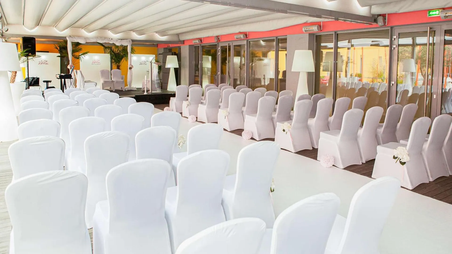 Radisson Blu Hotel Toulouse Airport Blagnac 4*,  Francie